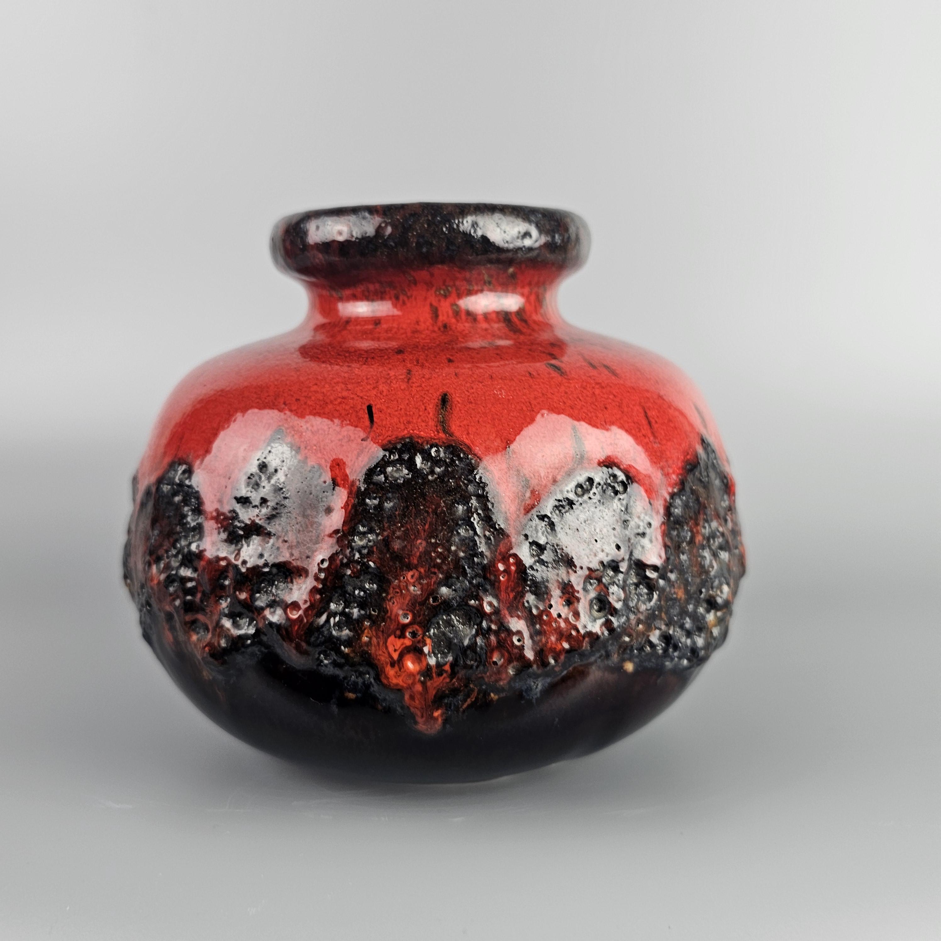 西ドイツ製ヴィンテージのファットラバ花瓶。Scheurich製。モデル番号