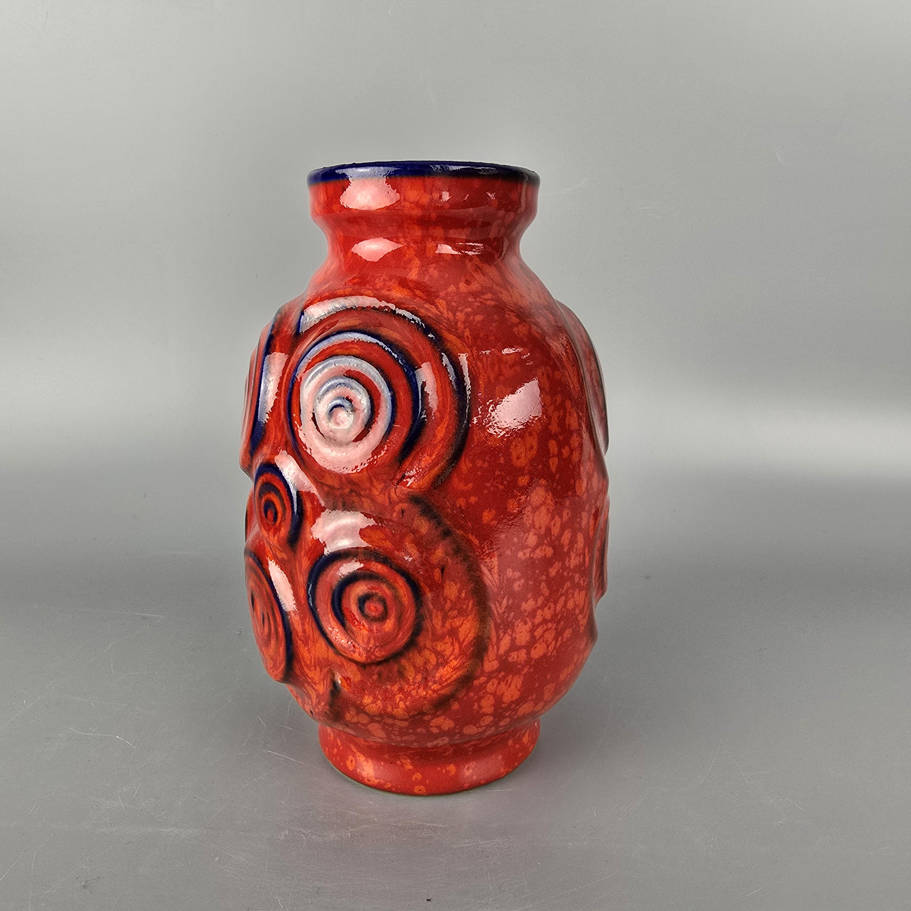 Vintage West German Fat Lava Vase. Bay Keramik, Form Number 84 20