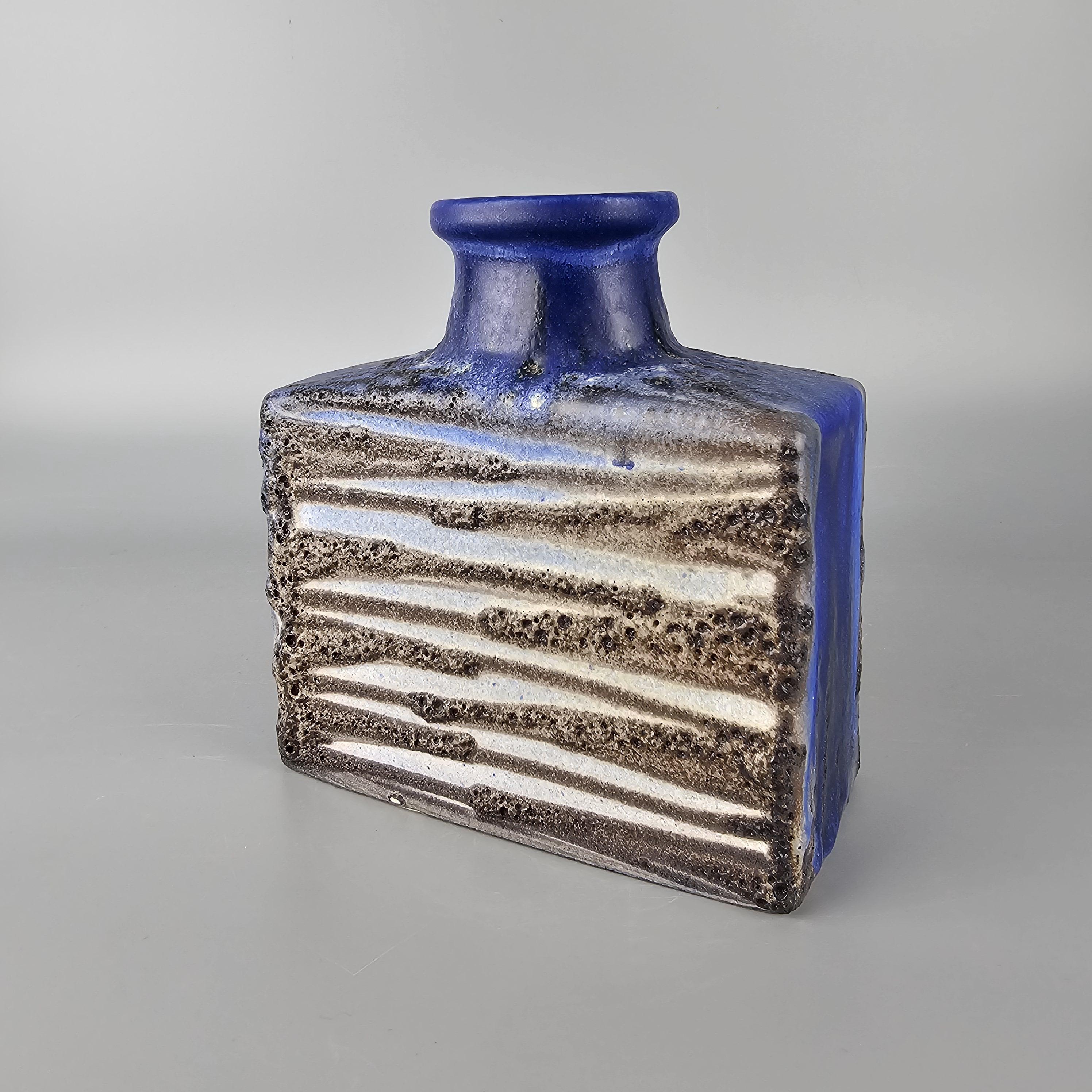 ビンテージの西ドイツの Fat Lava 花瓶。シューリッヒ、フォーム番号