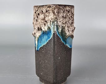 西ドイツ製 ヴィンテージ陶器シューリッヒ社製「ファットラヴァ」様式の花瓶 西ドイツ製ヴィンテージのファットラバ花瓶。ショイリッヒ社製、品番