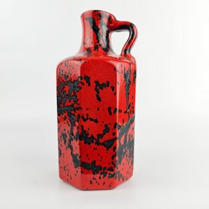 A West German Fat Lava vase by Marei. The vase is numbered: 1303.