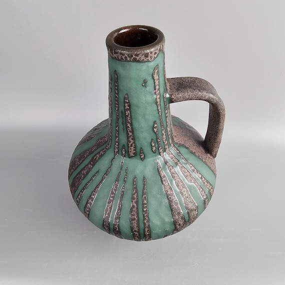 カーステンス・トニースホフ社製の、西ドイツ製ファット・ラバの花瓶