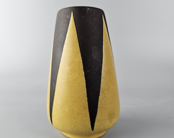 Vintage West German Fat Lava vase made by Van Daalen. Model number 116/4. Colors: yellow and black. WGP / MCM / 1960s / 1970s.