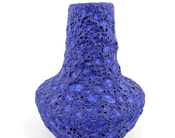 Eine westdeutsche Fat Lava Vase von Silberdistel. Die Vase ist nummeriert: 332/13. YKB, Yves Klein Blue