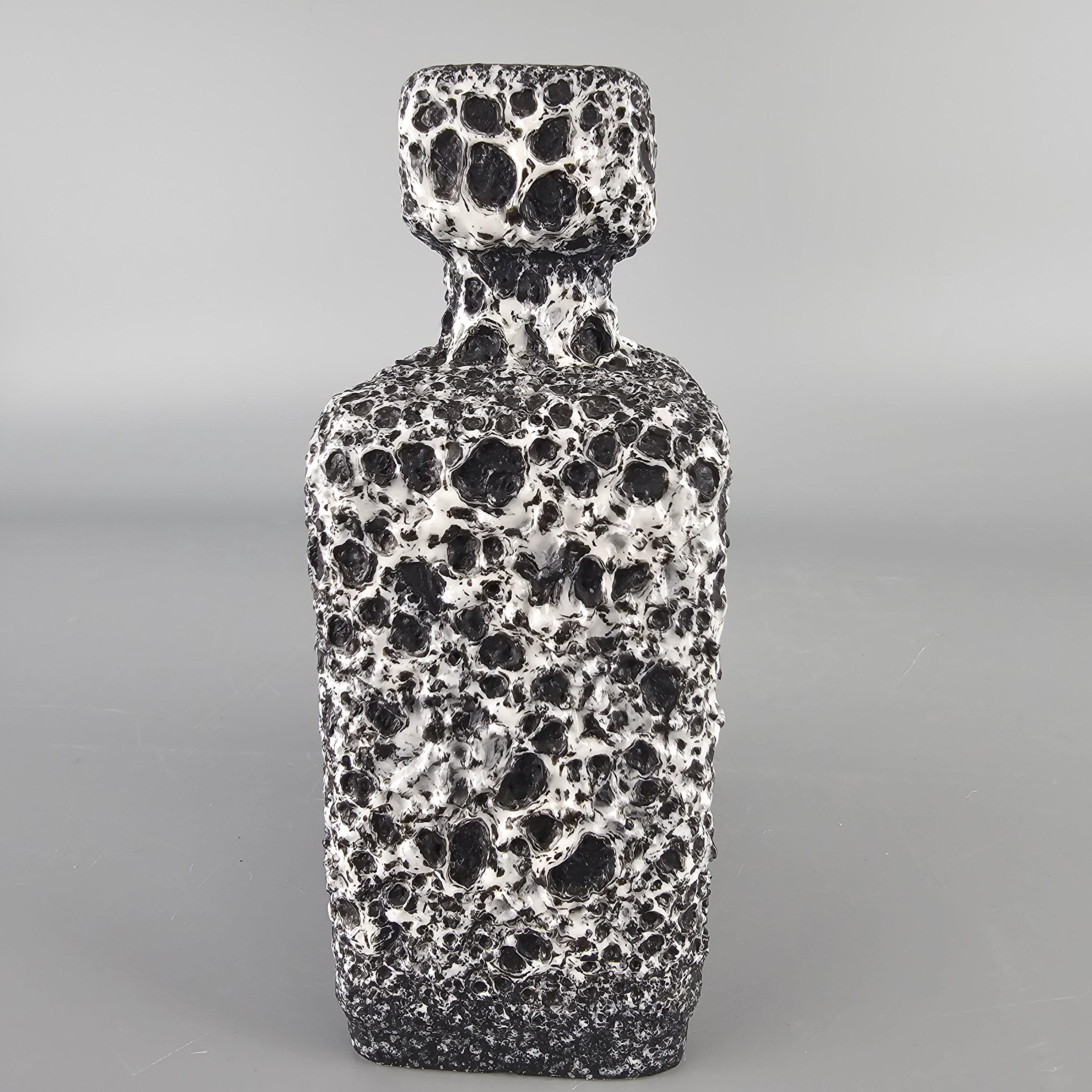 ビンテージの西ドイツの Fat Lava 花瓶。 Jopeko、フォーム番号912/16