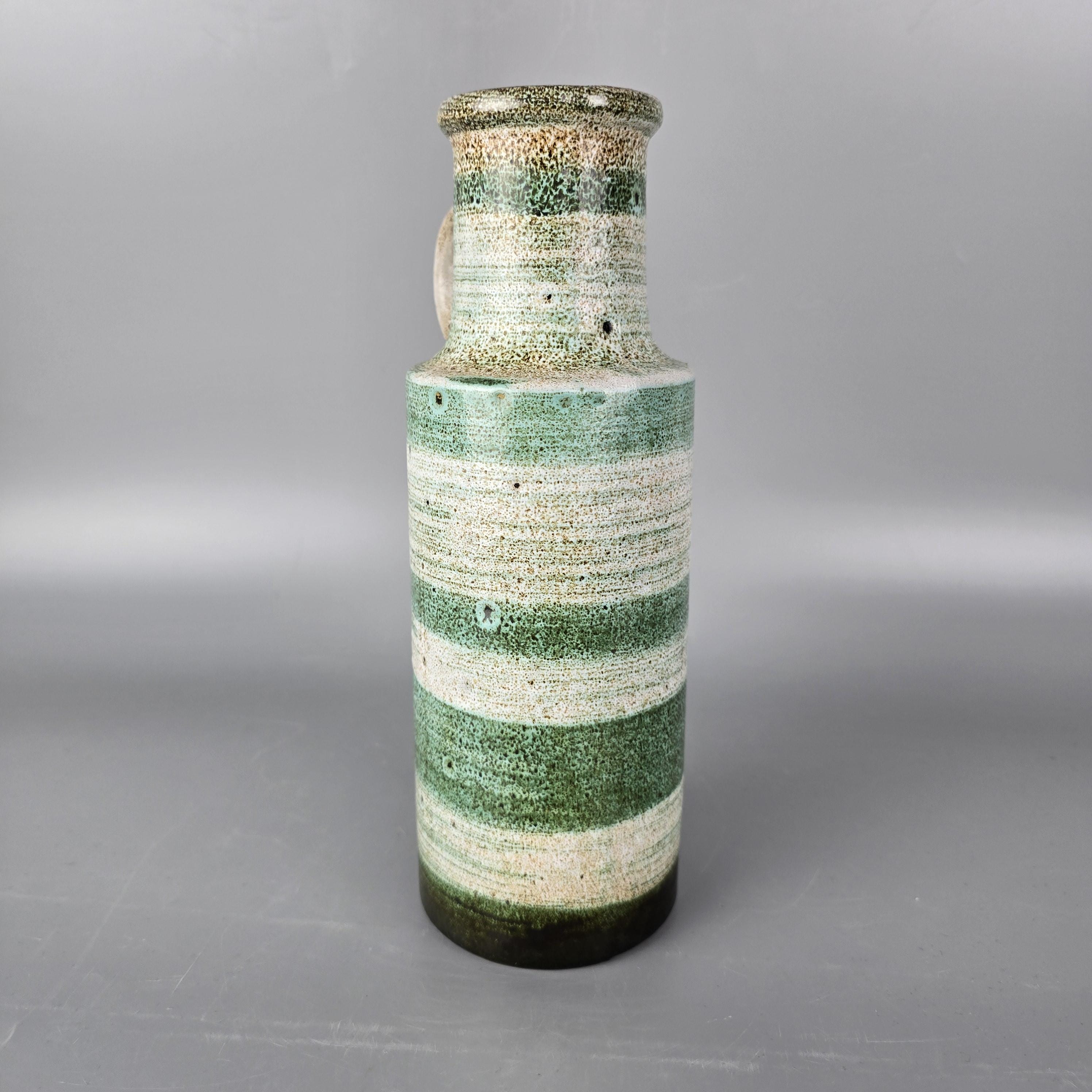 西ドイツ製ヴィンテージのファットラバ花瓶。ショイリッヒ社製、品番