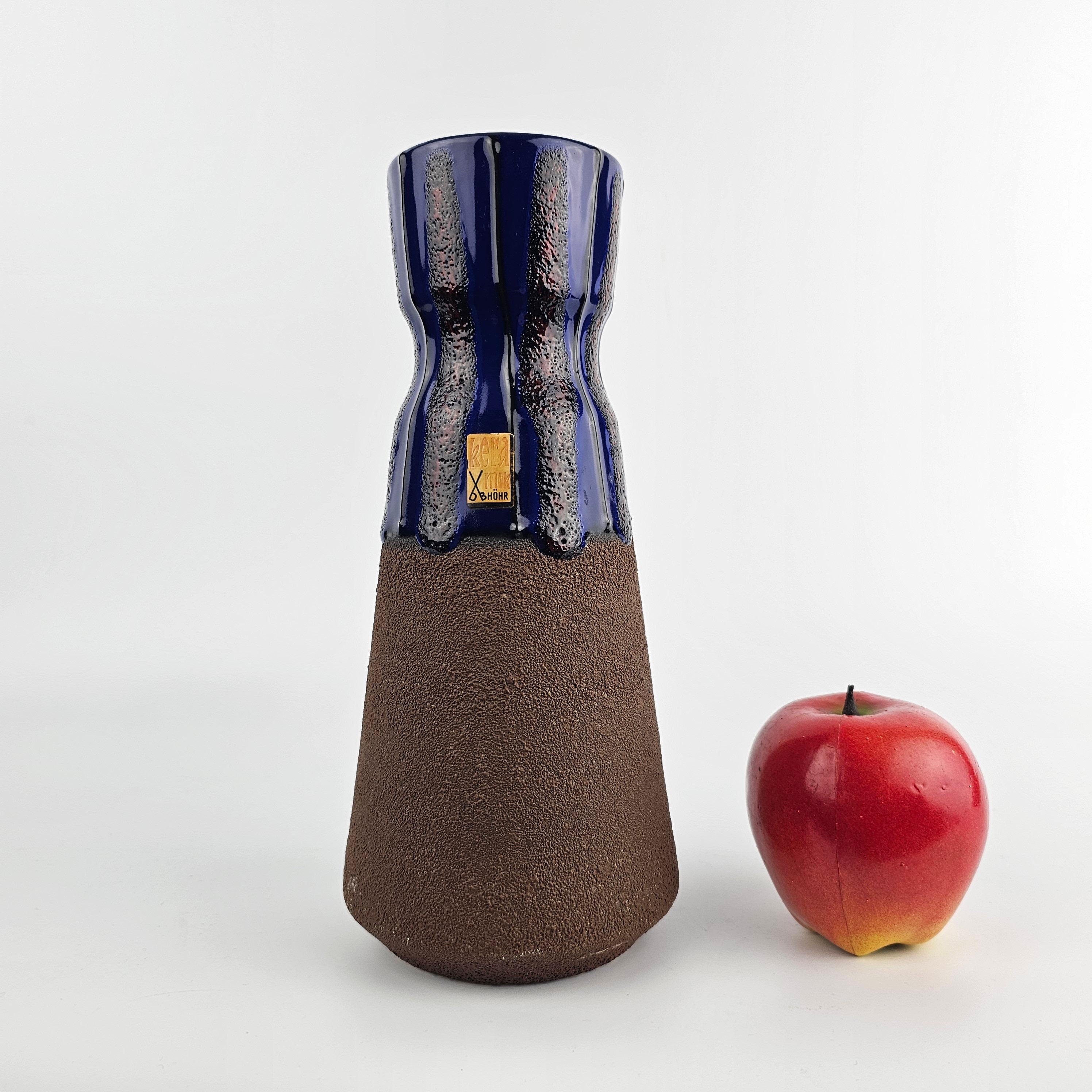 A West German Fat Lava Vase by Dumler & Breiden. Brown Vase A West German Fat Lava Vase by Dumler & Breiden. Brown Vase