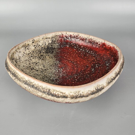 Vintage West German Fat Lava Bowl. Karlsruhe Majolica. Red and