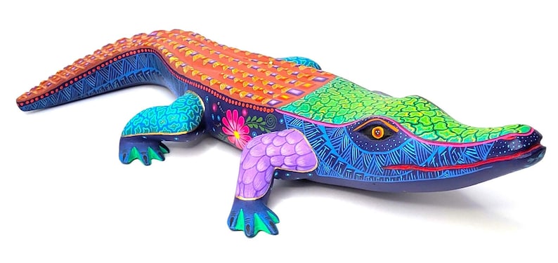 Alebrije Crocodile hand carved and hand painted sculpture with artist signature from Oaxaca, MX item CDJ30003 image 4