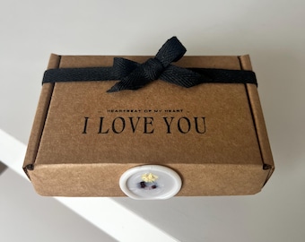 I LOVE YOU reasons why / open me when envelopes! Gift for him, gift for her, Valentine’s gift, birthday gift, i love you gift, proposal idea