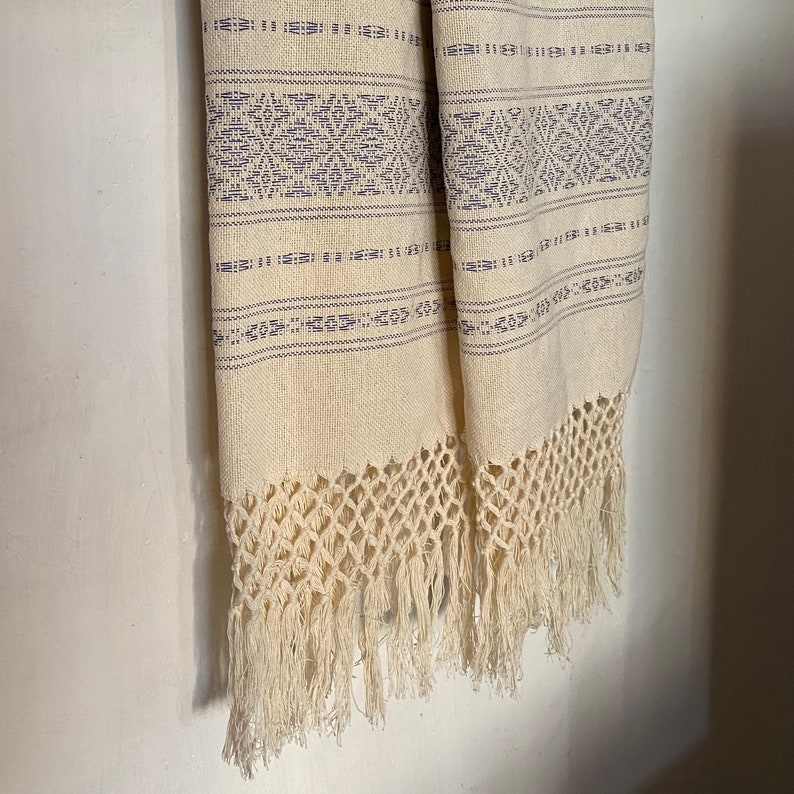 Mexican rebozo Flor de nochebuena 100% cotton handmade in Oaxaca WHITE base and fringe image 2