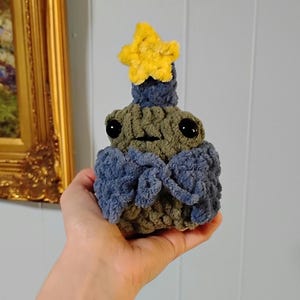 Crochet wizard frog plushie