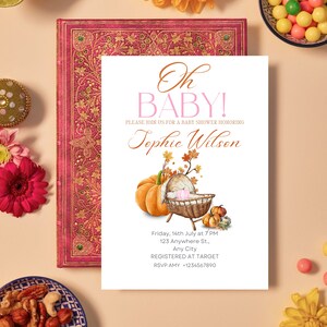 Modifiable Oh bébé ! Modèle de carte d'invitation baby shower petite citrouille rose, petite citrouille rose dans un lit de bébé fille automne imprimable
