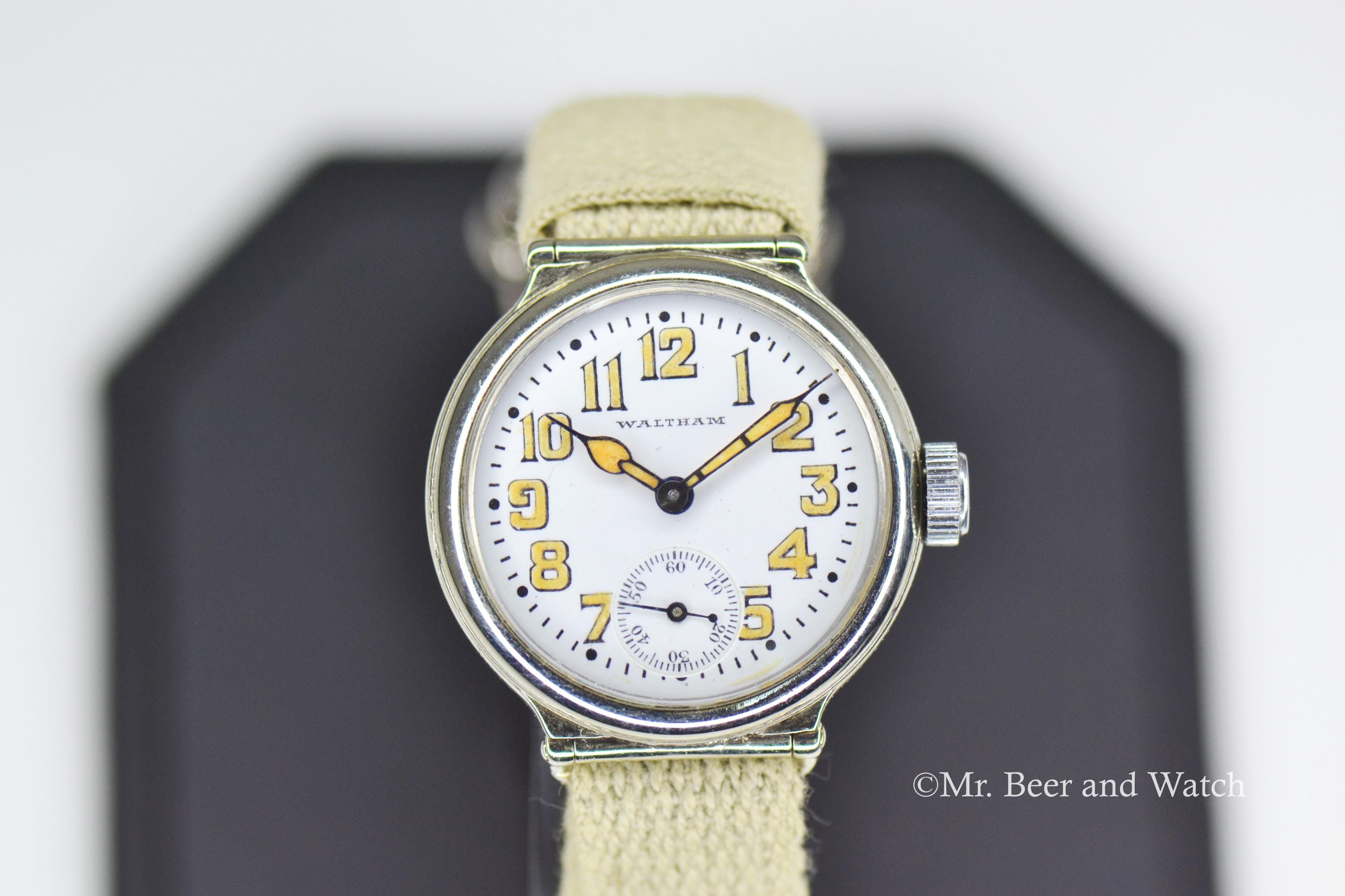 1914 Rare Vintage Swivel Lug WWI Waltham Trench Watch - Main Image