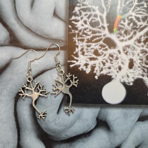 Neuron Earrings w/Hypoallergenic Option & Bonus CZ Studs - Biology Earrings-Science Earrings-Neuron Jewelry-Brain Cell Jewelry-Neuroscience afbeelding 3
