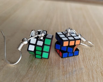 Mini Puzzle Cube Earrings – Functional & Fun Statement Jewelry with Hypoallergenic Hooks