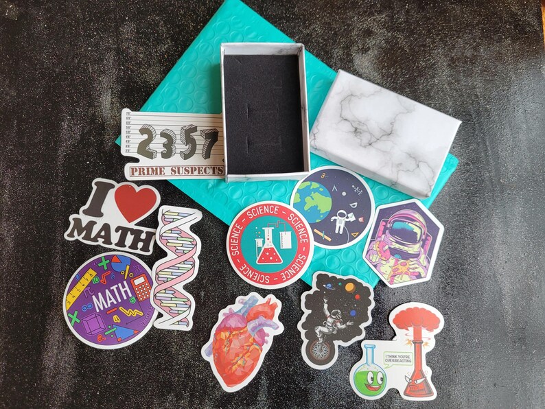 Neuron Earrings w/Hypoallergenic Option & Bonus CZ Studs - Biology Earrings-Science Earrings-Neuron Jewelry-Brain Cell Jewelry-Neuroscience afbeelding 10