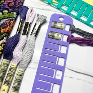 Organiseur de cartes compact avec fil de soie dentaire avec fentes pour étiquettes | Contient 10, Style : long SQ | Organisation du point de croix, de la broderie et de la couture