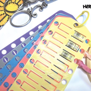 Kompakter Floss Thread-Karten-Organizer mit Label Tag Slots | Fasst 20 | Kreuzstich, Stickerei und Handarbeit Organisation