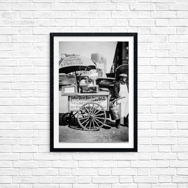 New York Vintage Black and White Print, Hot Dog stand by Berenice Abbot from 1938. Remastered, INSTANT DOWNLOAD, vintage photograph