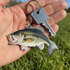 Largemouth Bass Flat Fish Keychain, Realistic, Fishing, Boat, Keys