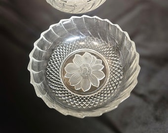 Vintage Set of 2 Frosted Sunflower Bowls "KI18 Design" By KIG Indonesia Crosshatch Swirl Floral Center With Scalloped Rim