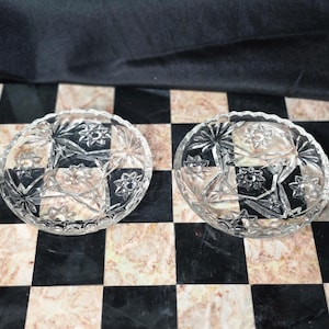 Set Of 2 Scalloped Rim Glass Coasters &quot;Prescut Clear&quot; By Anchor Hocking Glass Company Star Of David Pattern