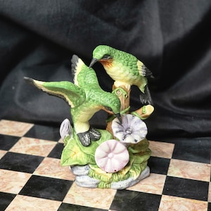 Vintage Ceramic Hummingbird Figurine Statue Russ Berrie Co. Ruby Throated Hummingbird Item No. 15445
