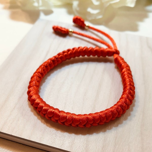 Tibetan Buddhist Lucky Knot Protection Red Bracelet/Adjustable/14K Gold Plated Beads/Phoenix Tail Fortune Knot/Lucky Red Nylon Cord Bracelet