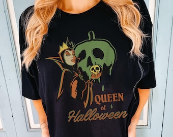 Disney Villains Evil Queen Poison Apple T-shirt / Queen Of Halloween Shirt / Disney Halloween Mickey's Not So Scary Party / Disneyland Trip