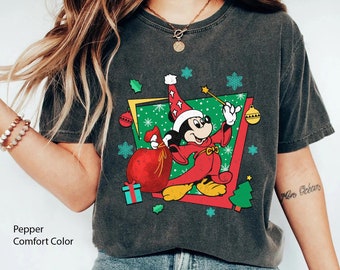 Retro 90s Mickey Sorcerer’s Apprentice Fantasia Christmas Comfort Colors Shirt, Disney Christmas Party T-shirt, Disneyland Holiday Trip Gift