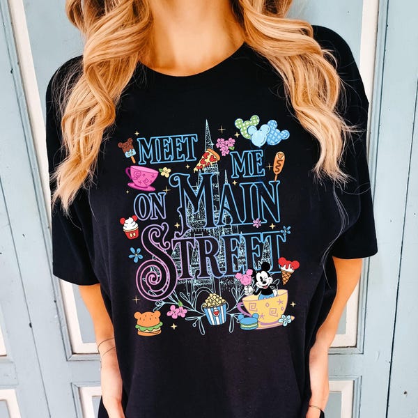 Camiseta "Disney Meet Me On Main Street", camiseta "Disney Main Street USA", camiseta "Magic Kingdom Castle", camiseta "Mickey Food Balloon", camiseta "Disney Foodie"
