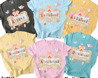 カスタムパステルディズニーランドサインバースデーコケットボウTシャツ、地球上で最も幸せな誕生日シャツ、ディズニーの誕生日の女の子へのギフト、彼女へのギフト