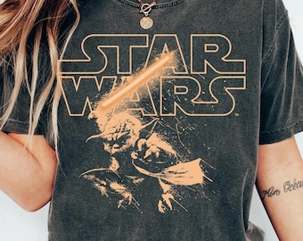 Disney Star Wars Yoda Jedi T-Shirt, Vintage Master Yoda Lightsaber Tee, Galaxy’s Edge Shirt, Hollywood Studios Outfit, Star Wars Day Gift
