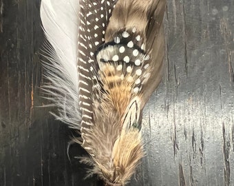 Feather Boutonnière