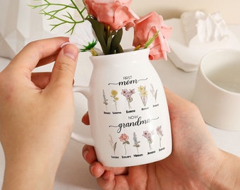 Personalized First Mom Now Grandma Flower Vase, Custom Grandma's Garden Flower Vase, Custom Grandkid Name Flower Vase, Mothers Day Gift