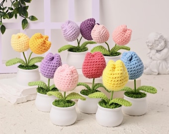 Tulipani all'uncinetto fatti a mano in vaso, mini fiori all'uncinetto, decorazioni floreali sempre in fiore, regalo di inaugurazione della casa, decorazione da scrivania, decorazione per la stanza