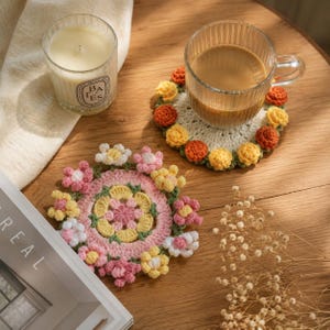 Handgefertigte gehäkelte Blumenuntersetzer, faltbare Topfblumen-Deko, niedliches Kaffeetassen-Set, Muttertagsgeschenk, florale Küchentischdekoration