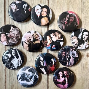 Horror movie slasher duo button pins: chucky, scream, terrifier (37mm)