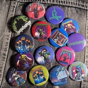 Goosebumps Horror books RL Stine 90s pins, Horrorland, Living dummy (37mm)