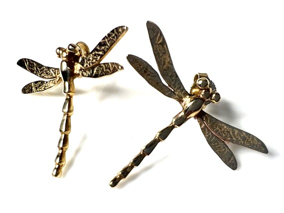 Solid 14k Gold Dragonfly Earrings - image 9