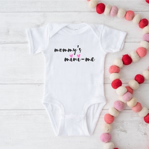 Mommy&#39;s Mini-me Baby Bodysuit, Infant baby rib bodysuit, Cute title cotton toddler bodysuit