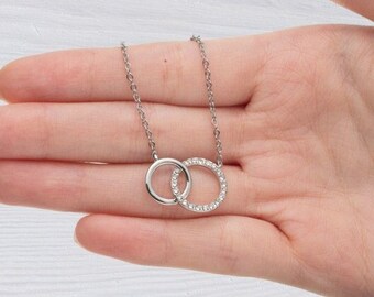 Mothers day Gift - Silver Necklace - Interlocking Endless Connection Necklace