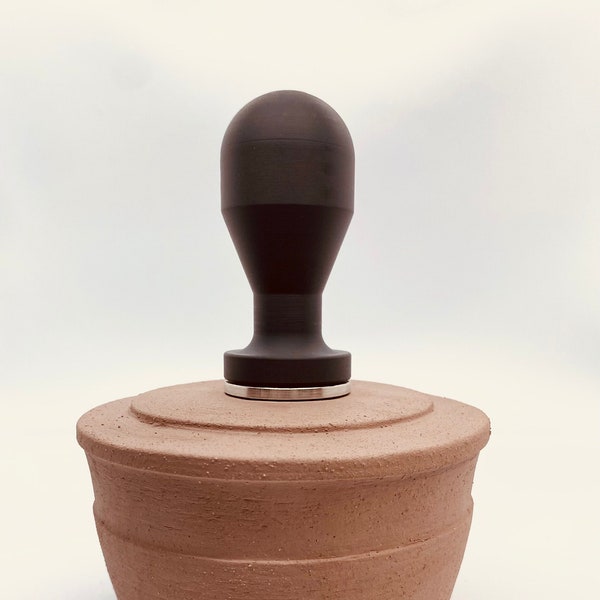 The Spinner - Pottery and Ceramics Spinning Trimming Tool