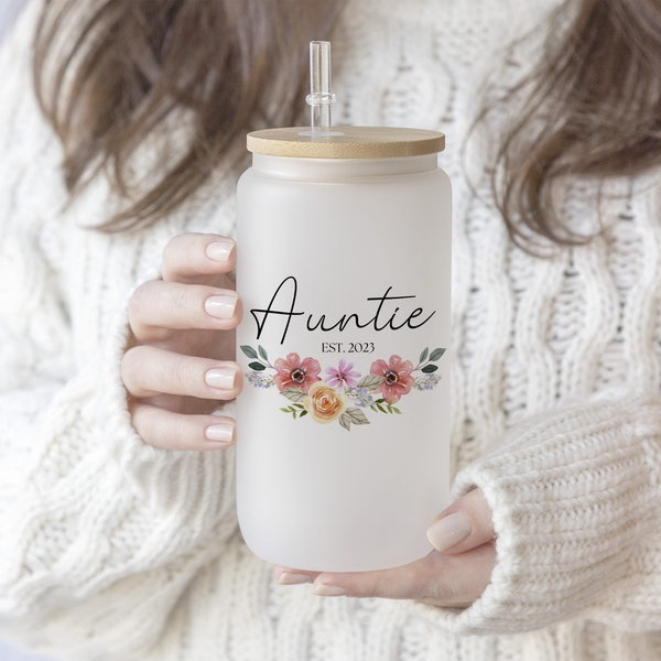 Auntie Est Frosted Tumbler, Personalized Auntie Glass Cup, Floral Aunt Frosted Tumbler, Gift for New Aunt To Be, Floral Cup Gift for Auntie