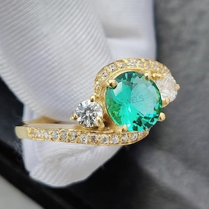 Green Emerald Ring, 14K Solid Gold Ring, May Birthstone Ring, Round Emerald Stacking Ring, Engagement Ring, Dainty Gold Ring, Gift for Her