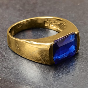 Lab Blue Sapphire 14K Gold Men&#39;s Ring, 14K Yellow Gold Ring Wedding and Engagement Ring For Men&#39;s, Blue Gemstone Gold Ring Gift For Him