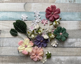 Blüten und Blätter/Embellishments/gestalten/Kartenschmuck/Verzierung/Scrapbooking