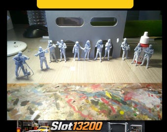 1/32 TV Crew and Journalists STL - Slot Car Track Diorama Figures for Resin 3D Printing - Press Pack for Carrera Scalextric