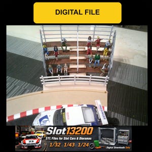 Può includere: Una scena diorama con un'auto da corsa su una pista e una tribuna con figure in miniatura. L'immagine include il testo "DIGITAL FILE" e "Slot13200 STL Files for Slot Cars & Dioramas 1/32 . 1/43 . 1/24".